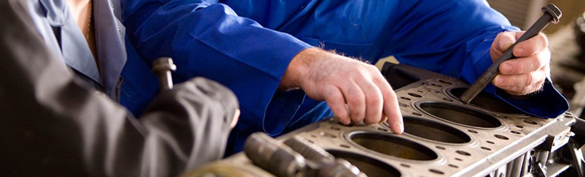 Service voor uw landbouw, tuin en parkmachines. <br>Altijd kunnen vertrouwen op je materiaal.